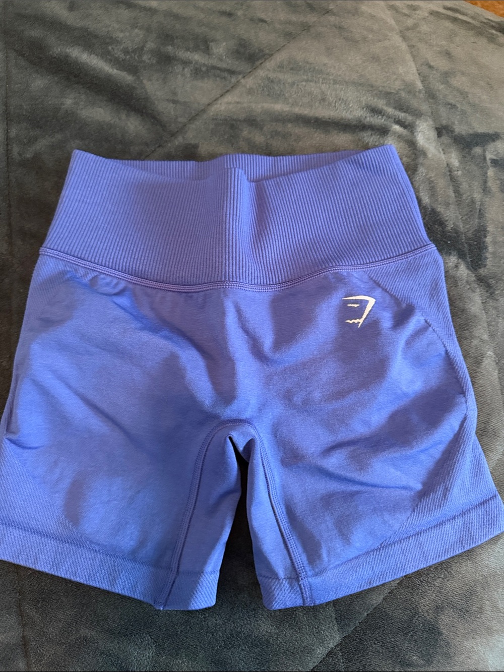 Gymshark Seamless High-Waist Purple Women’s Workout Shorts XS never worn